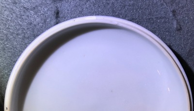 Three Chinese blue and white and famille rose circular boxes and covers, 19/20th C.