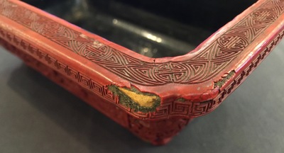 A Chinese rectangular cinnabar lacquer jardiniere, 18/19th C.