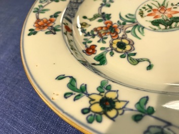 A pair of Chinese doucai plates with floral design, Kangxi