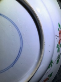 Trois assiettes en porcelaine de Chine famille verte, Kangxi