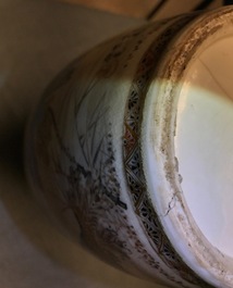 Une paire de vases en porcelaine de style Satsuma de Yokohama, Japon, &eacute;poque Meiji, 19&egrave;me