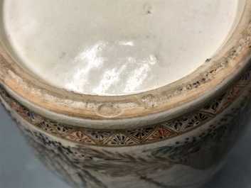 A pair of fine Japanese Yokohama Satsuma vases with ducks near a lotus pond, Meiji, 19th C.