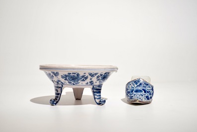 A Dutch Delft blue and white model of a slipper and a chafing dish, 18th C.