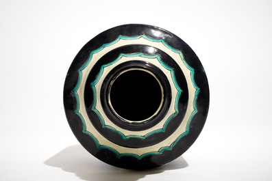 An art deco crackle glazed vase with swallows, Charles Catteau for Boch K&eacute;ramis, 1st half 20th C.