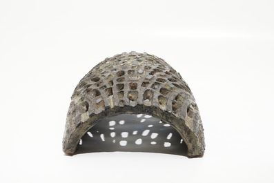 Vandeweghe, Rogier (1923) a brutalist reticulated wall light with colored glass inlay, Perignem, ca. 1970