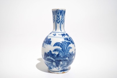 A Dutch Delft blue and white chinoiserie jug, 2nd halft 17th C.