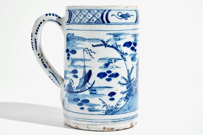 A large Dutch Delft blue and white chinoiserie beer mug, 18th C.