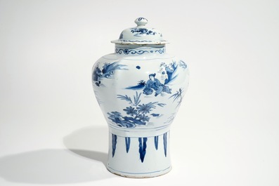 A Dutch Delft blue and white chinoiserie vase and cover, 2nd half 17th C.