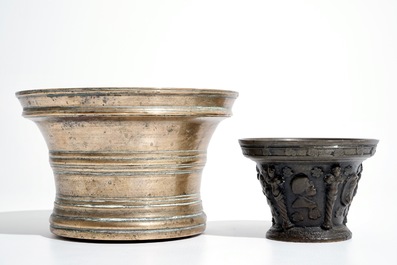 Two bronze mortars and one pestle, France or Flanders, 16/17th C.