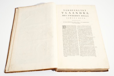 Verheerlykt Vlaandre, Flandria Illustrata, trois t&ocirc;mes en deux volumes, Anthoni Sanderus, 1735