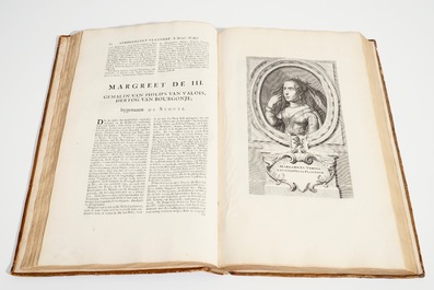 Verheerlykt Vlaandre, Flandria Illustrata, trois t&ocirc;mes en deux volumes, Anthoni Sanderus, 1735