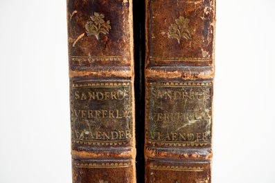 Verheerlykt Vlaandre, Flandria Illustrata, trois t&ocirc;mes en deux volumes, Anthoni Sanderus, 1735