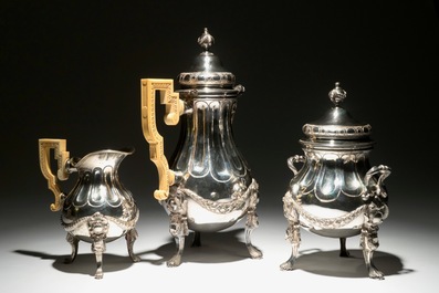 Une cafeti&egrave;re et un cremier aux anses en ivoire et un pot &agrave; sucre en argent, style Louis XVI, marques de J. Roelandts, Gand, 1779