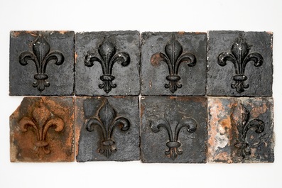 A collection of various tiles, mostly Dutch, incl. religious scenes, 18/20th C.