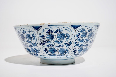 A large Dutch Delft blue and white floral bowl, 18th C.