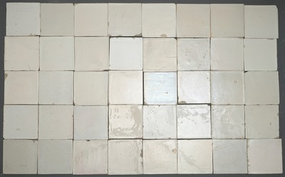 A set of ca. 350 plain white Dutch Delft tiles, 18th C.