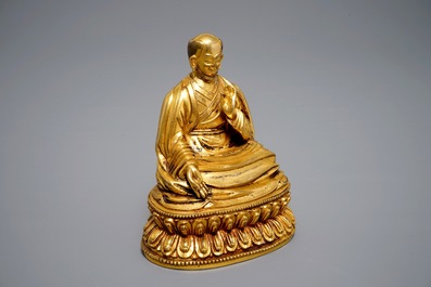 Un mod&egrave;le d'un Dalai Lama en bronze dor&eacute;, Sino-Tibet, 19/20&egrave;me