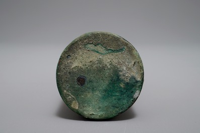 Een Chinees deels verguld en verzilverd bronzen zegel of papiergewicht, Han of later