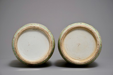 A pair of Chinese famille verte rouleau vases, 19th C.