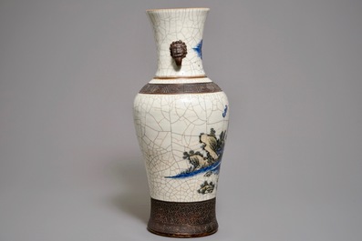 A Chinese blue and white Nanking crackle glaze vase with the immortal Li Tieguai, 19th C.
