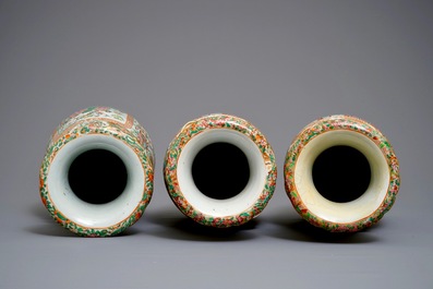 十九世纪     粉彩和五彩瓷瓶     三件