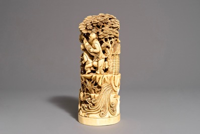 Un groupe de p&ecirc;cheurs en ivoire sculpt&eacute;, Chine, 19&egrave;me