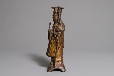 Een Chinese verguld bronzen figuur van Wenchang Wang, Ming
