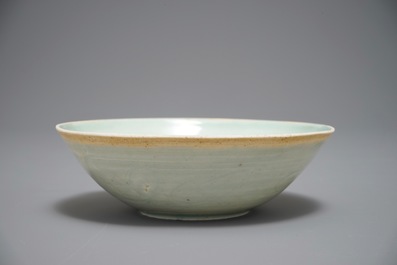 A Chinese incised qingbai bowl with underglaze floral design, Song