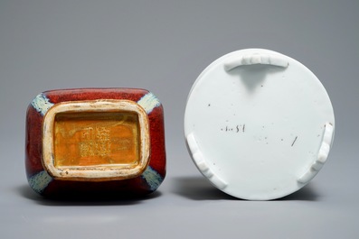 Een Chinese blanc de Chine wierookbrander en een flamb&eacute; fanghu vaas, 19/20e eeuw