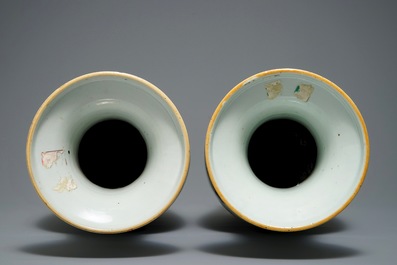 Une paire de grands vases en porcelaine de Chine qianjiang cai, 19/20&egrave;me