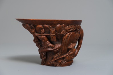 A Chinese carved bamboo libation cup, 18/19th C.