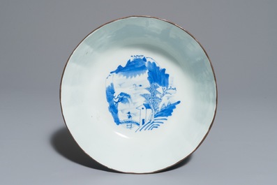 Un bol en porcelaine de Chine 'Bleu de Hue' pour le march&eacute; vietnamien, 19&egrave;me