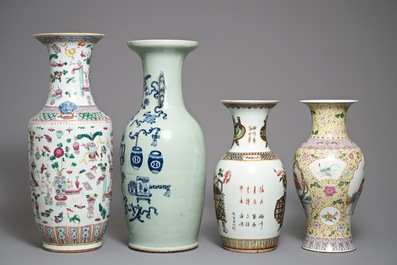 Vier Chinese famille rose en blauwwitte vazen, 19/20e eeuw
