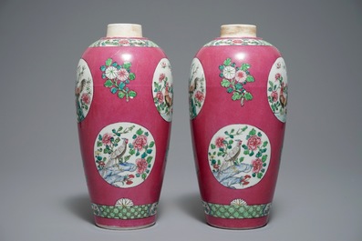 A pair of famille rose style vases with roosters on a pink ground, Samson, Paris, 19th C.