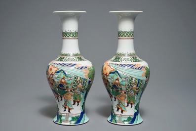 19世纪 五彩人物风景瓷瓶 一对
