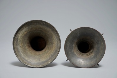 Two Chinese bronze gu-shaped vases, 17/18th C.
