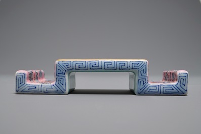A Chinese famille rose brush rest, Qianlong mark, 20th C.
