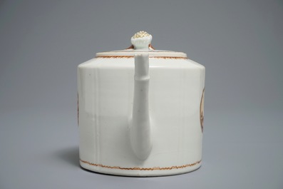 A Chinese export porcelain teapot with matching cup and saucer, Jiaqing