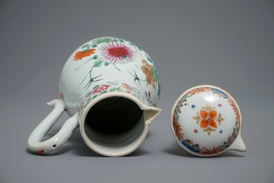 A Chinese famille rose ewer and basin with floral design, Qianlong