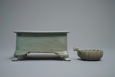 A Chinese celadon jardini&egrave;re and a Korean dragon-handle cup, 19th C.