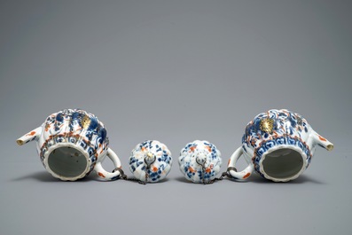 A pair of Chinese Imari style teapots and covers, Kangxi