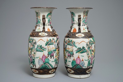 A pair of Chinese Nanking crackle-glazed vases and a Canton verte deep dish, 19th C.