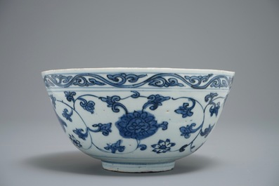 A Chinese blue and white lotus scroll bowl, Jiajing