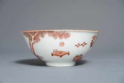 A Chinese iron red bowl and dish with the three star-gods Fuxing, Luxing and Shoushing, 19/20th C.