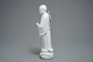 A Chinese Dehua blanc de Chine figure of Damo, Boji yuren merk, 19th C.