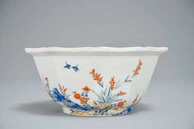 A Japanese decagonal Kakiemon bowl with horses among flowers, Edo, 17th C.