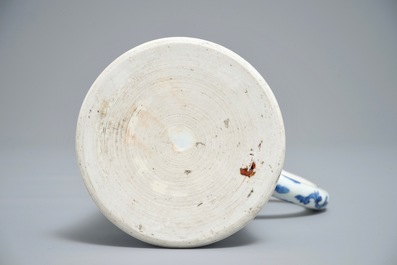 A Chinese blue and white tankard, Transitional period