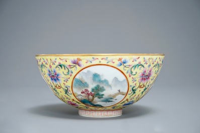 A fine Chinese famille rose yellow-ground bowl with landscape medallions, Yongzheng mark, 20th C.
