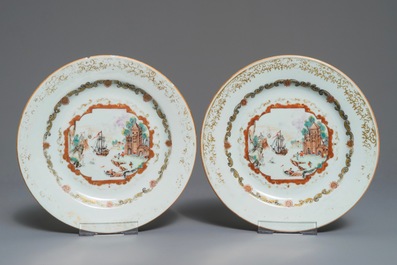 Six assiettes en porcelaine de Chine de style Meissen &agrave; d&eacute;cor de sc&egrave;nes de port, Qianlong
