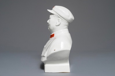 20纪下半叶 毛泽东人物半身瓷雕